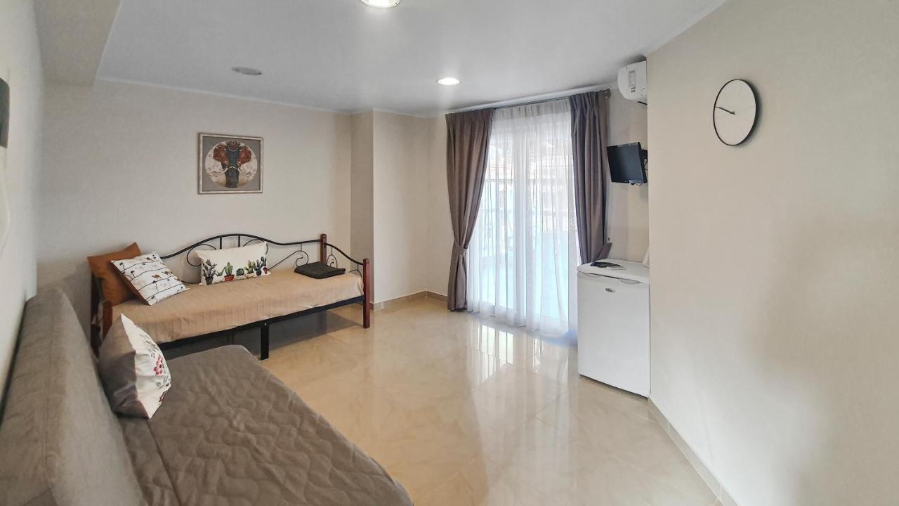 Seaflows Apartments #2 Paralía Extérieur photo
